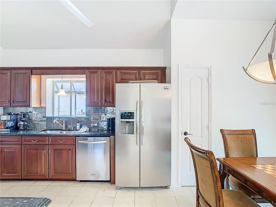 For Sale: $478,000 (3 beds, 2 baths, 1773 Square Feet)