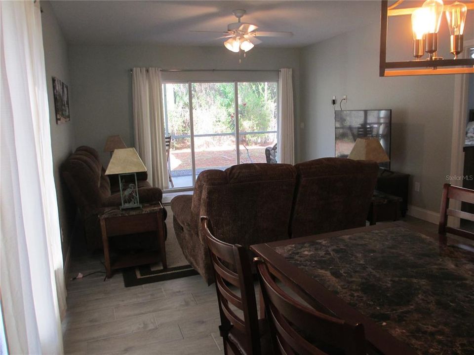 For Rent: $1,650 (2 beds, 2 baths, 1230 Square Feet)