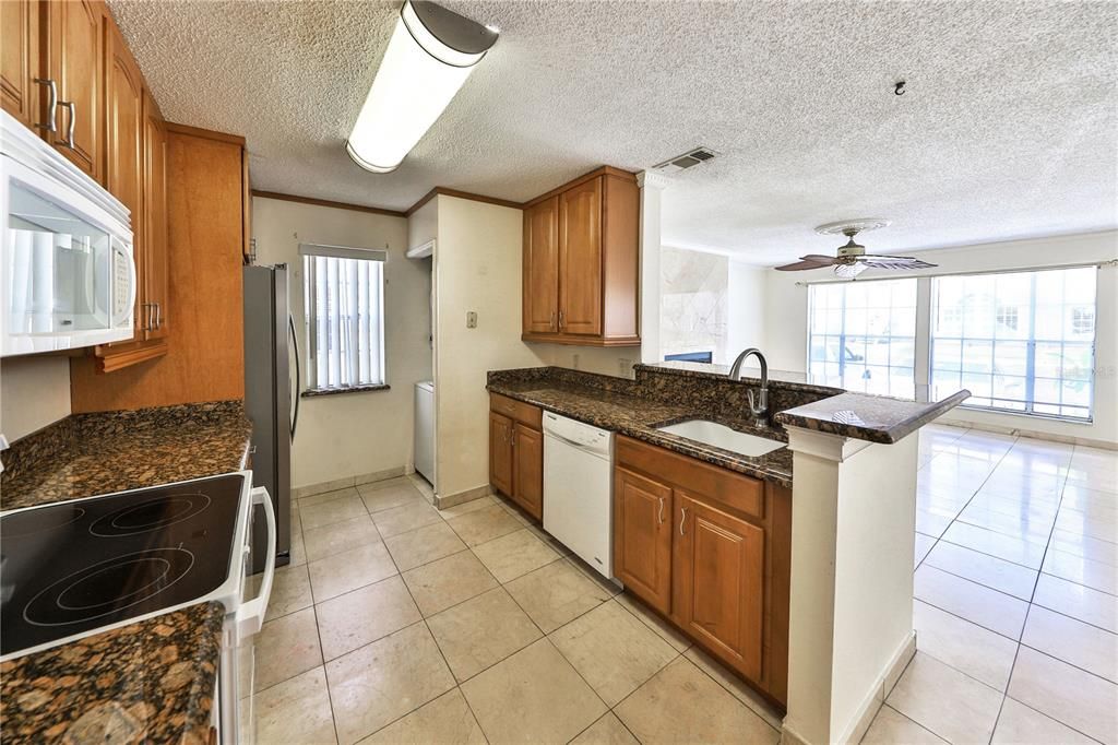 For Sale: $199,900 (3 beds, 2 baths, 1130 Square Feet)