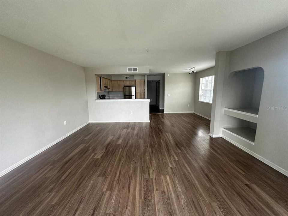 For Rent: $1,875 (2 beds, 2 baths, 1288 Square Feet)