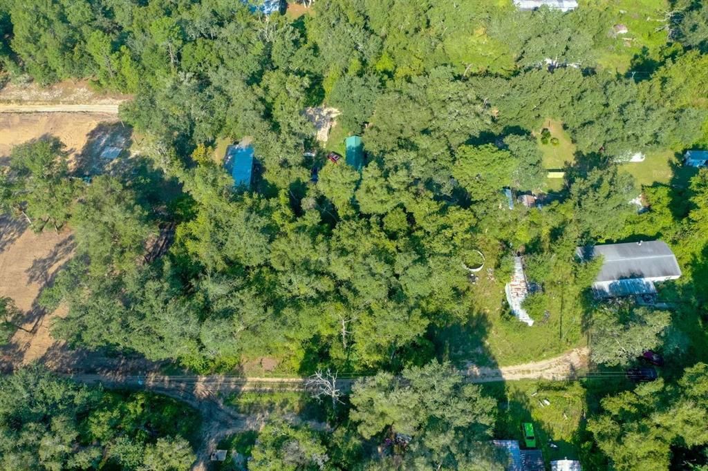 На продажу: $19,999 (0.37 acres)