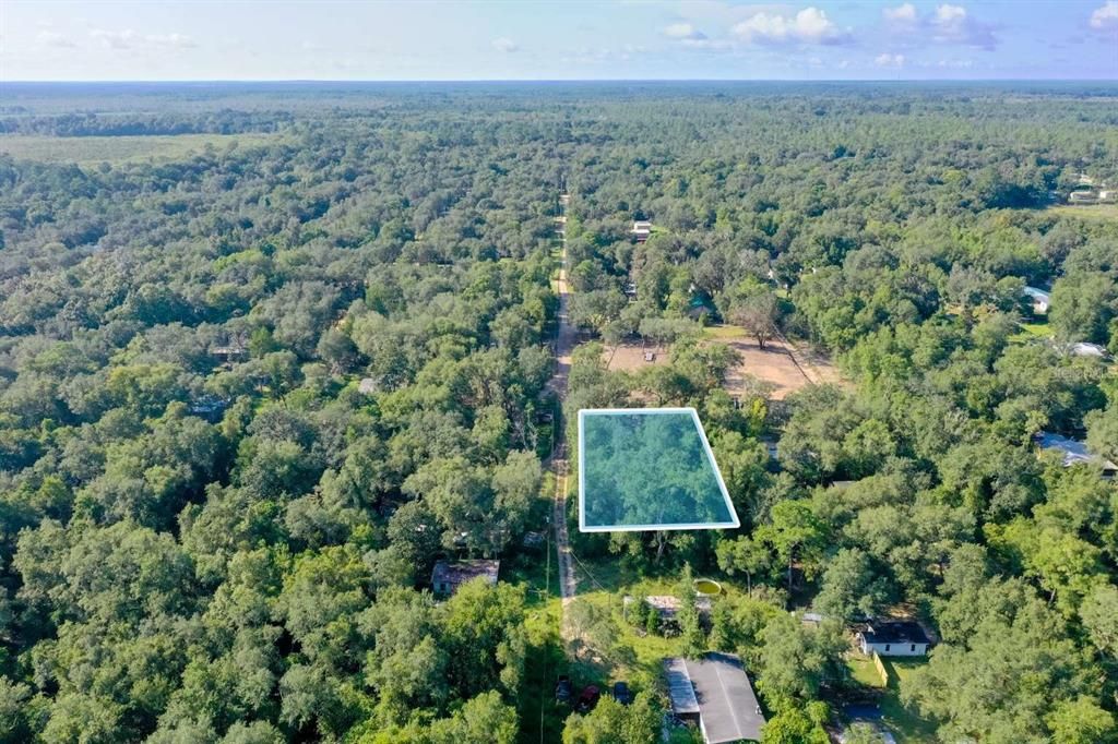 На продажу: $19,999 (0.37 acres)