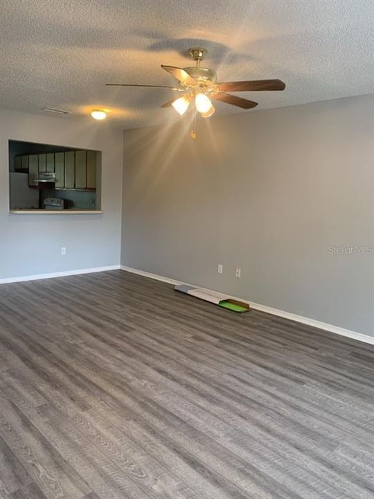 For Rent: $1,800 (2 beds, 2 baths, 1185 Square Feet)