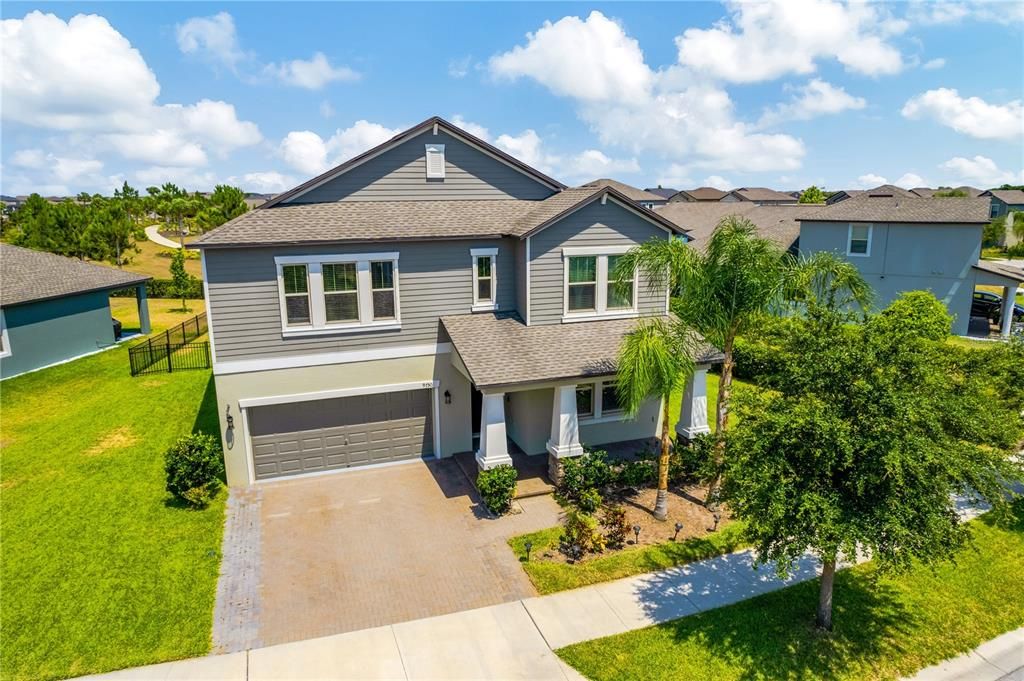 Active With Contract: $549,000 (5 beds, 3 baths, 3834 Square Feet)