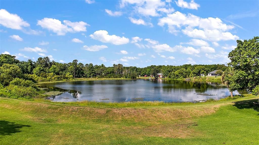 Lake Angelina allows for non-gas powered boats