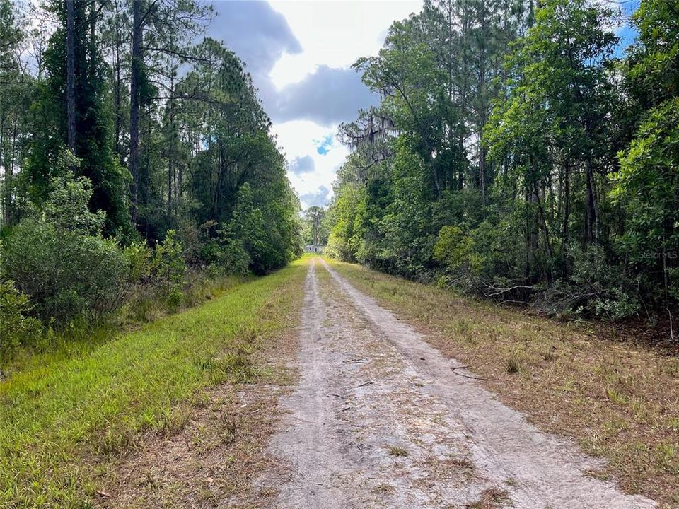 Active With Contract: $10,000 (1.02 acres)