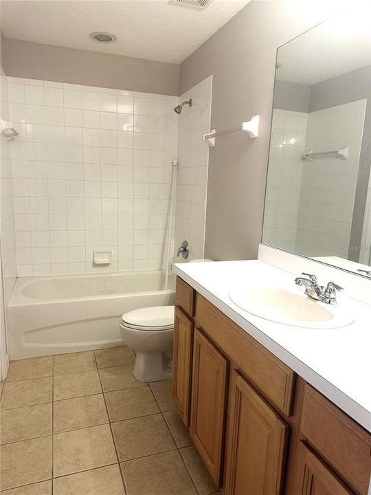 For Rent: $1,900 (2 beds, 2 baths, 1429 Square Feet)