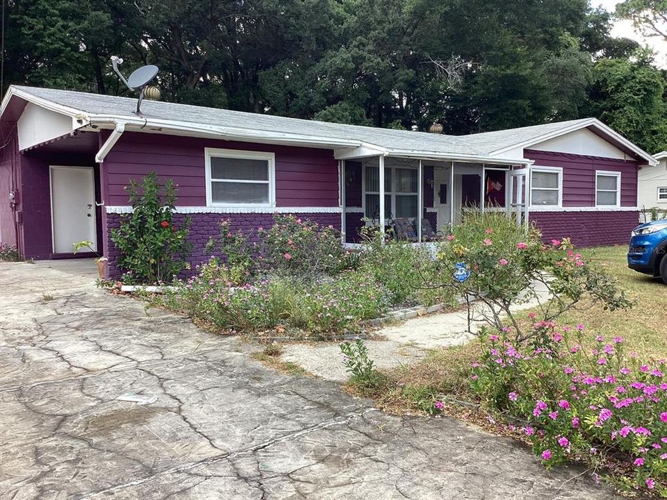 For Sale: $164,900 (3 beds, 2 baths, 1088 Square Feet)