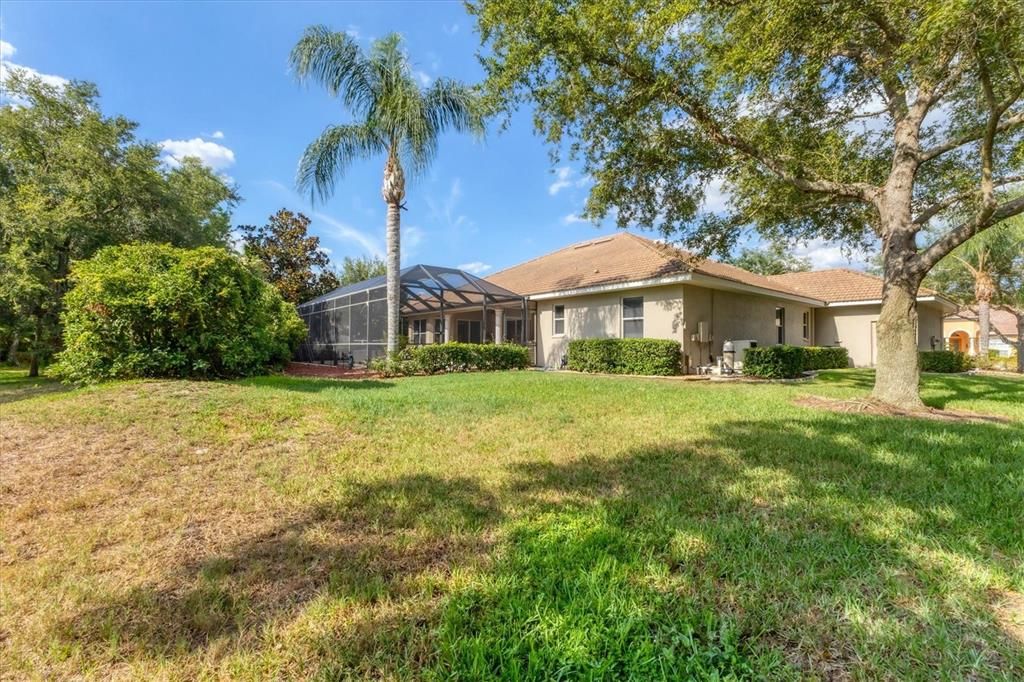 For Sale: $850,000 (4 beds, 2 baths, 2712 Square Feet)