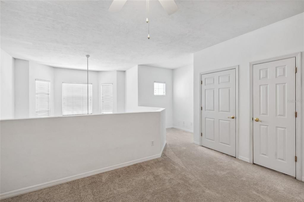 For Sale: $275,000 (2 beds, 2 baths, 1588 Square Feet)