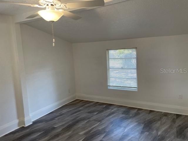 For Rent: $2,400 (3 beds, 2 baths, 1134 Square Feet)