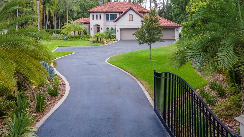 Oversized 4 car garage