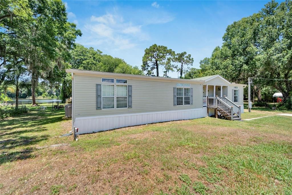 For Sale: $719,995 (3 beds, 2 baths, 1790 Square Feet)