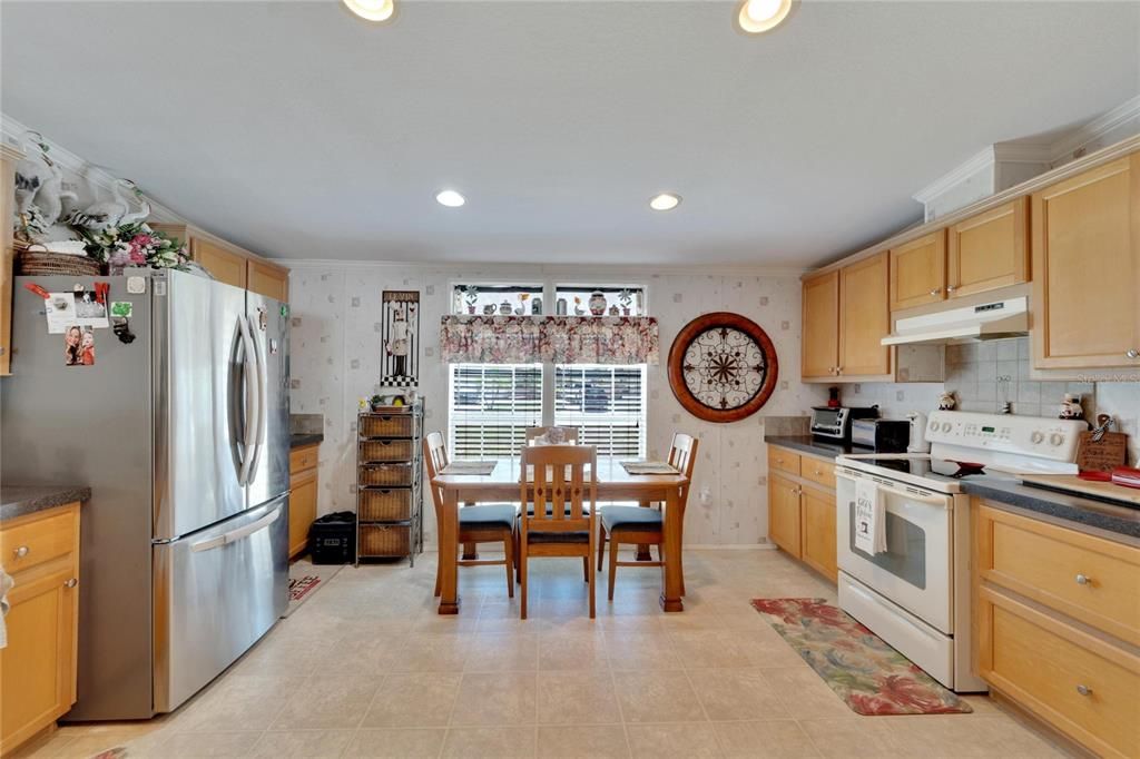 For Sale: $669,000 (3 beds, 2 baths, 1790 Square Feet)