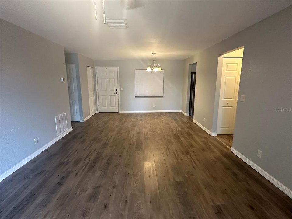 For Rent: $1,550 (2 beds, 2 baths, 1036 Square Feet)