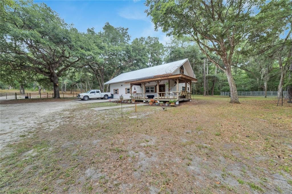 For Sale: $695,000 (2 beds, 2 baths, 1816 Square Feet)