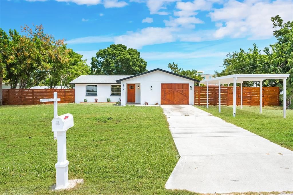 For Sale: $499,900 (3 beds, 2 baths, 1280 Square Feet)