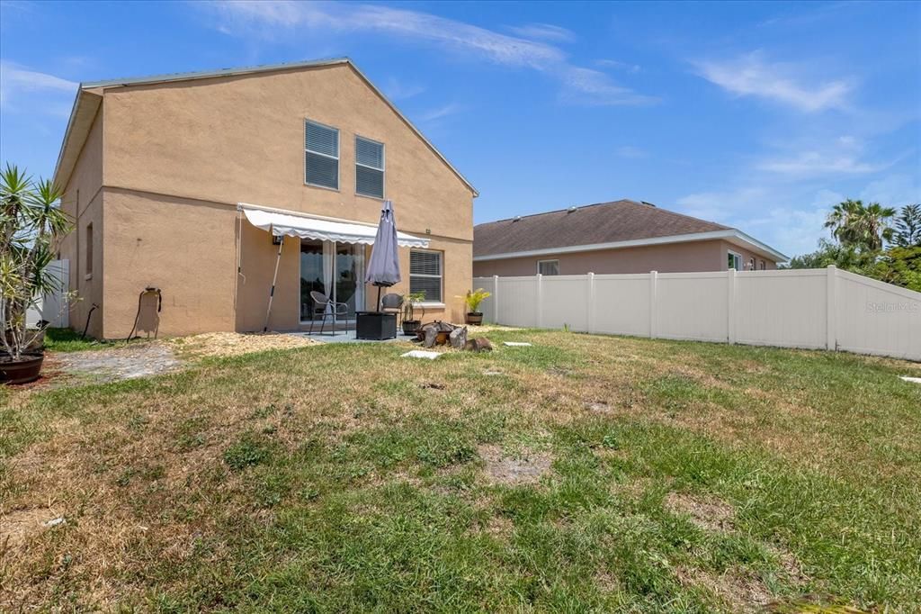 Active With Contract: $380,000 (4 beds, 2 baths, 1576 Square Feet)