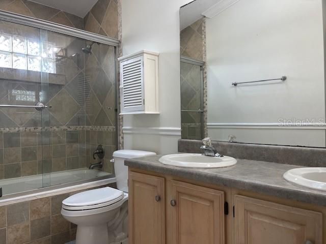 For Sale: $459,000 (4 beds, 2 baths, 1672 Square Feet)
