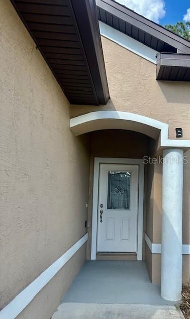 For Rent: $1,750 (3 beds, 2 baths, 1187 Square Feet)