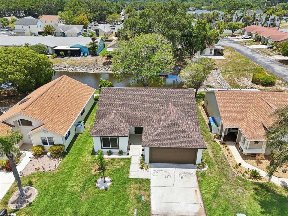 For Sale: $475,000 (3 beds, 2 baths, 1974 Square Feet)