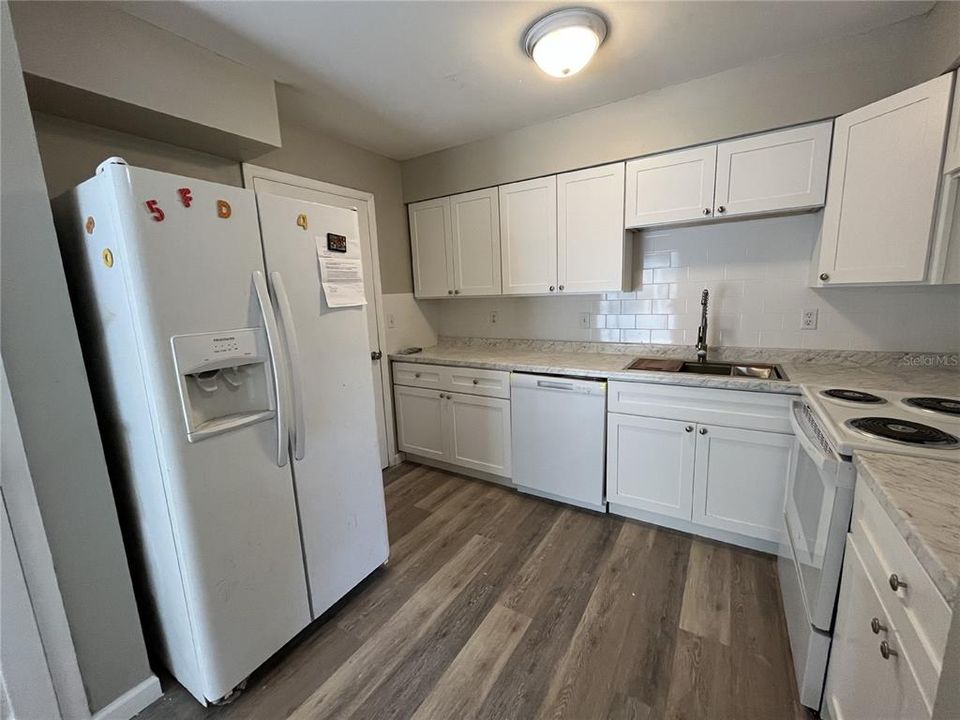 For Rent: $1,695 (2 beds, 2 baths, 992 Square Feet)