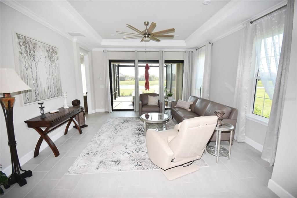 For Sale: $549,900 (2 beds, 2 baths, 1558 Square Feet)