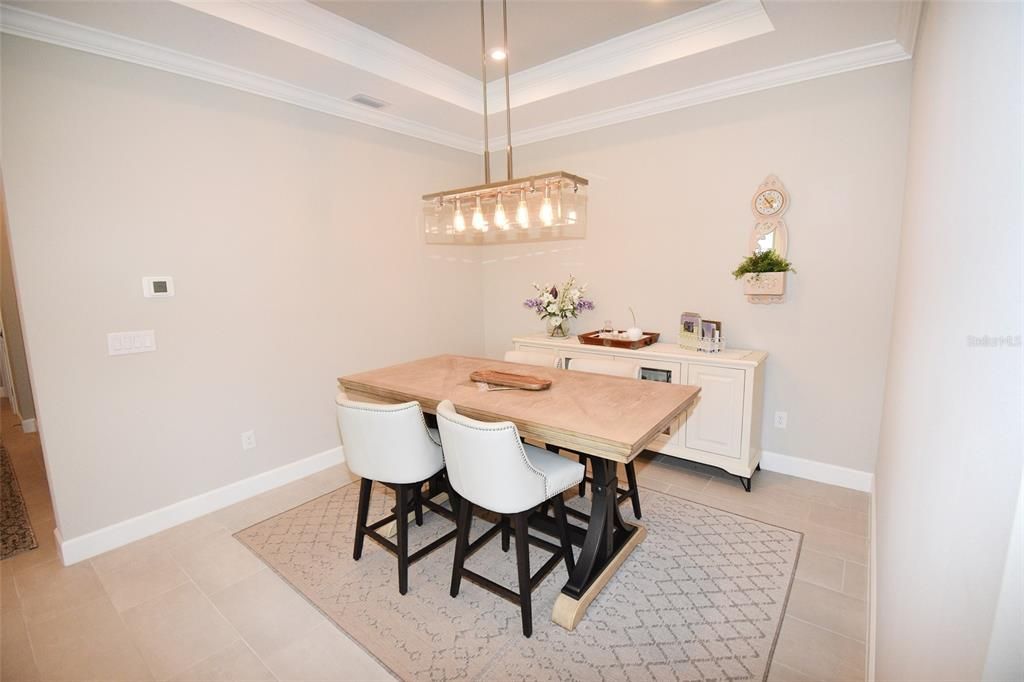 For Sale: $549,900 (2 beds, 2 baths, 1558 Square Feet)