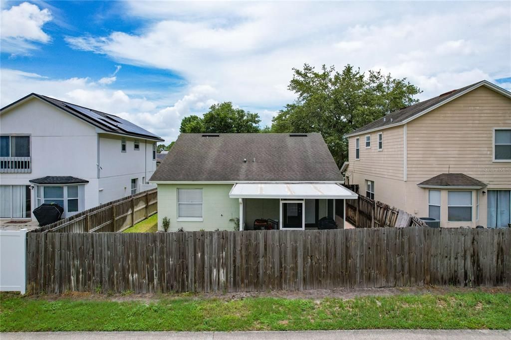 For Sale: $338,000 (3 beds, 2 baths, 1189 Square Feet)