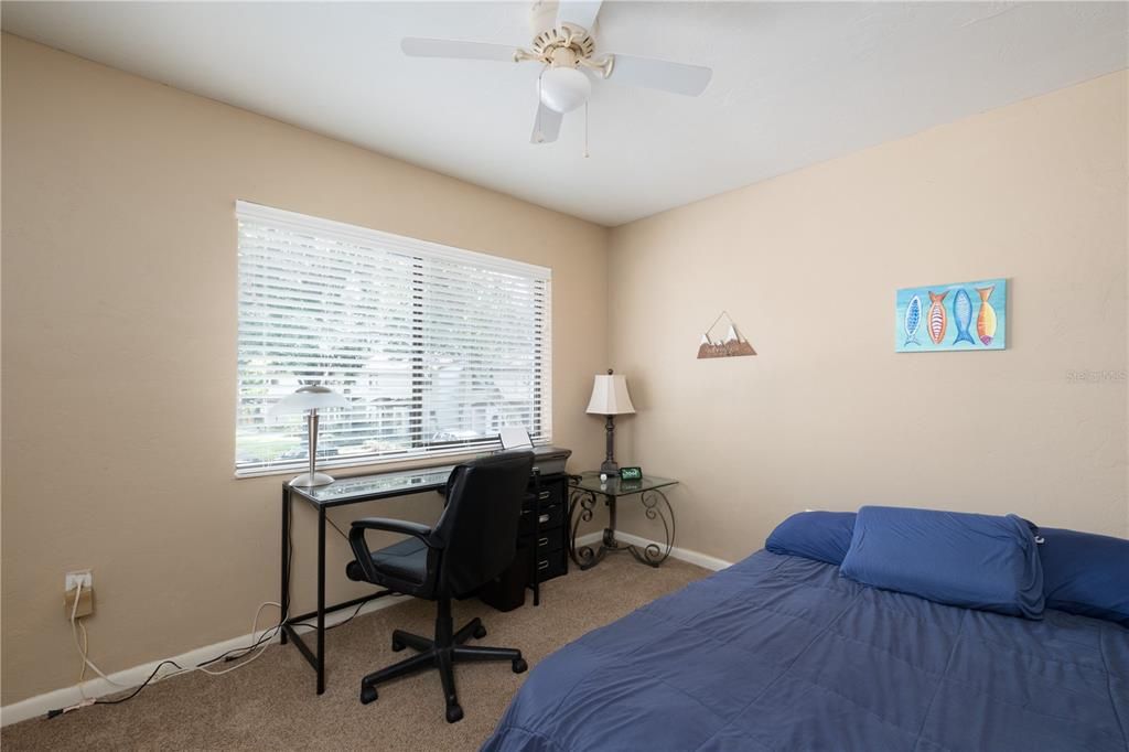 For Sale: $174,900 (2 beds, 2 baths, 1088 Square Feet)