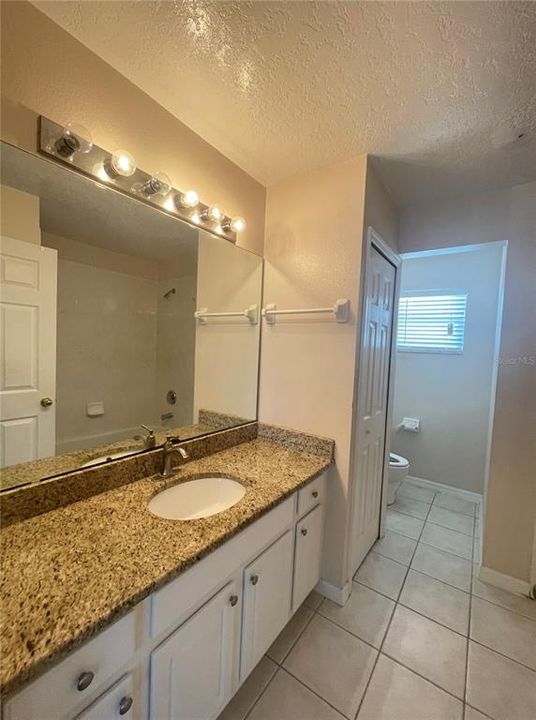 Active With Contract: $3,500 (5 beds, 3 baths, 2955 Square Feet)