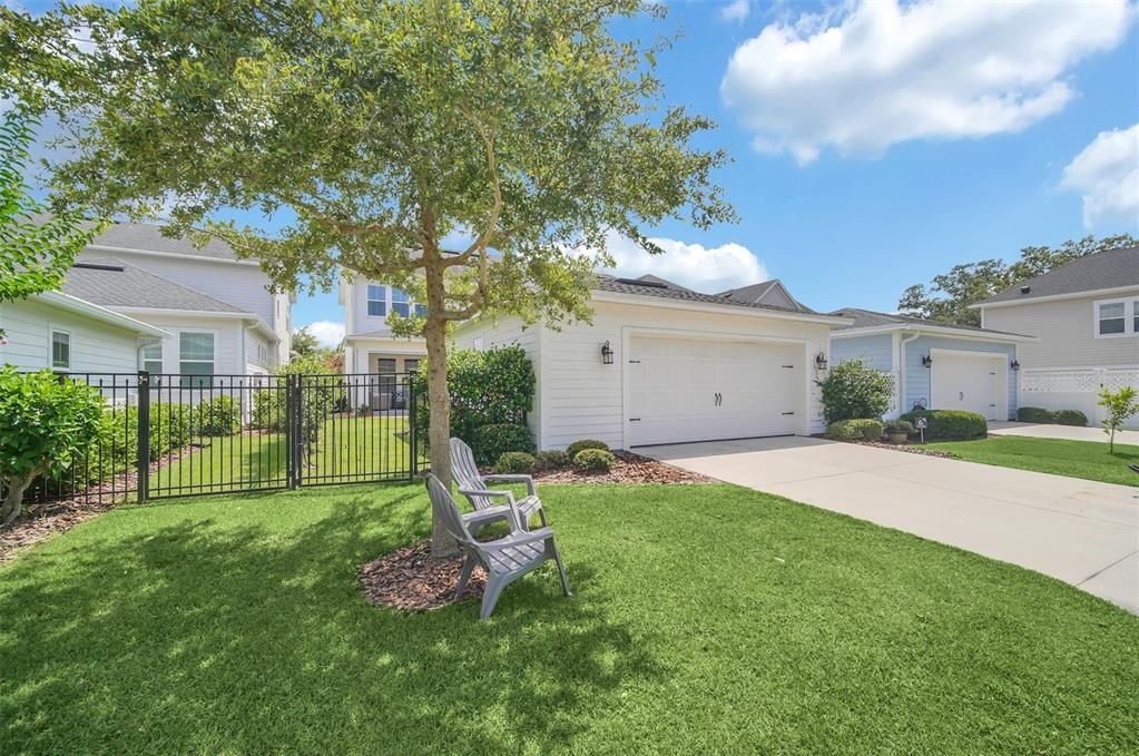 For Sale: $780,000 (3 beds, 2 baths, 1963 Square Feet)