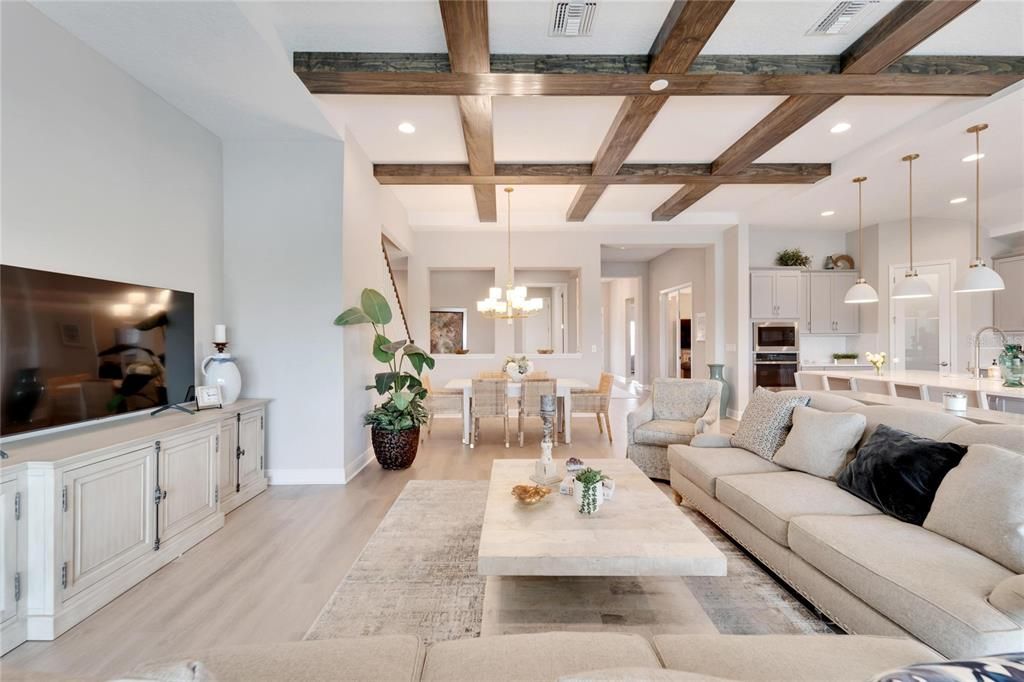 Active With Contract: $950,000 (4 beds, 4 baths, 3198 Square Feet)