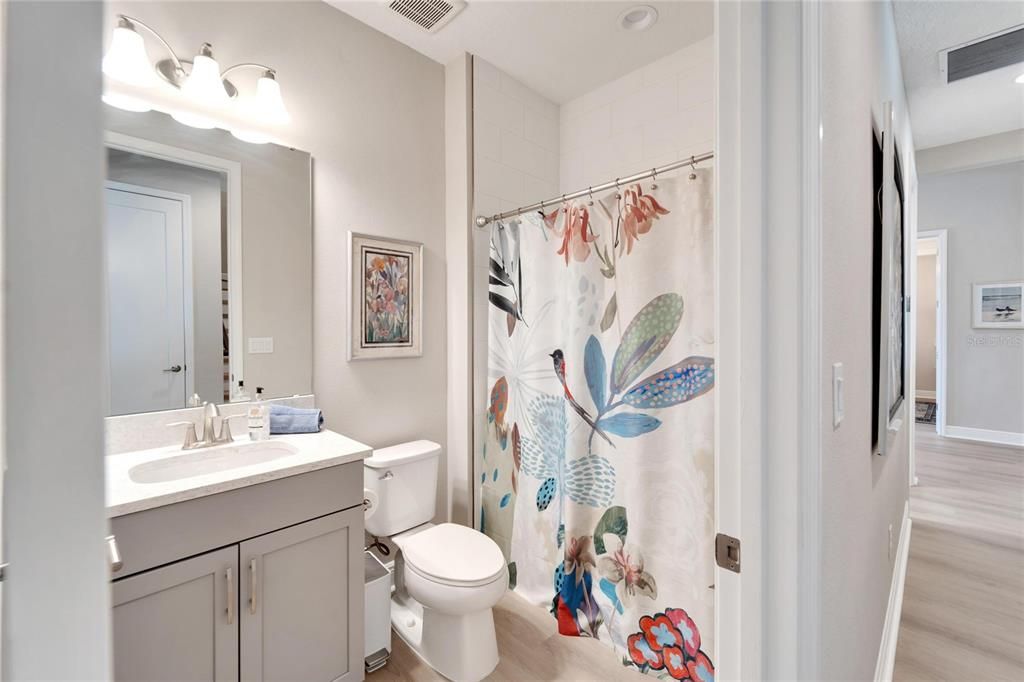 Active With Contract: $950,000 (4 beds, 4 baths, 3198 Square Feet)