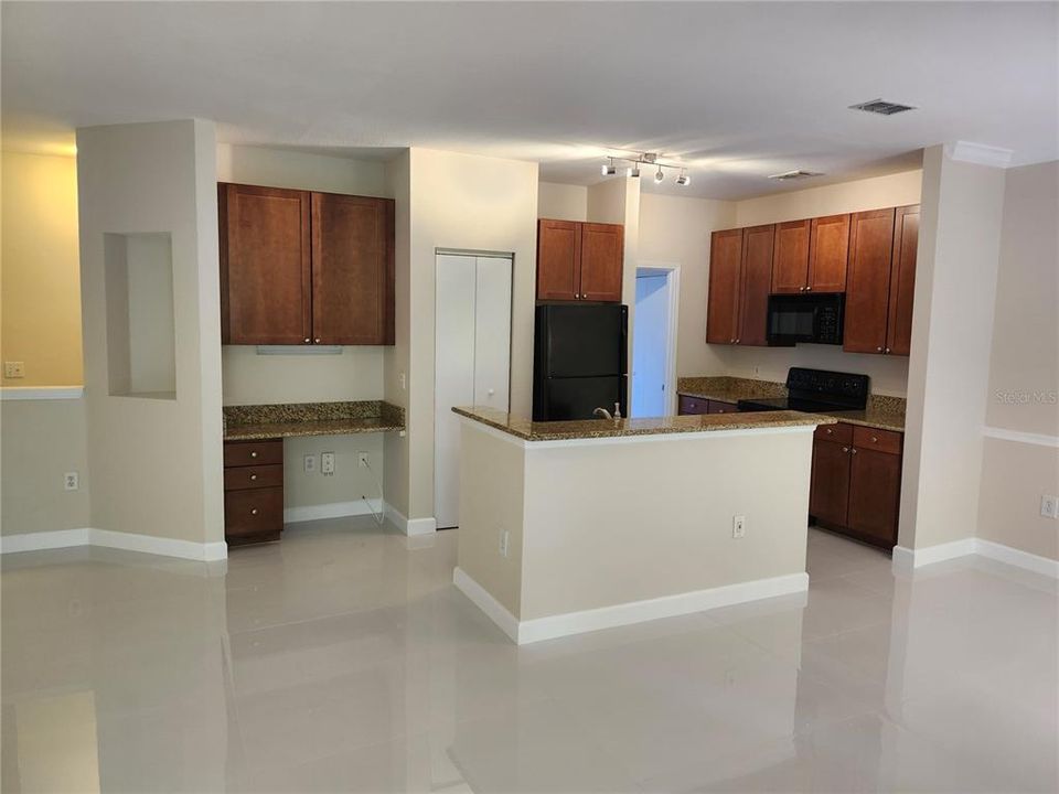 Kitchen includes pantry closer