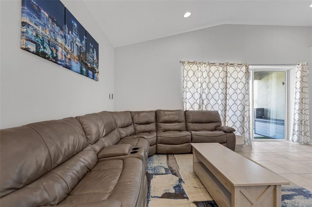 For Sale: $445,000 (3 beds, 2 baths, 2055 Square Feet)