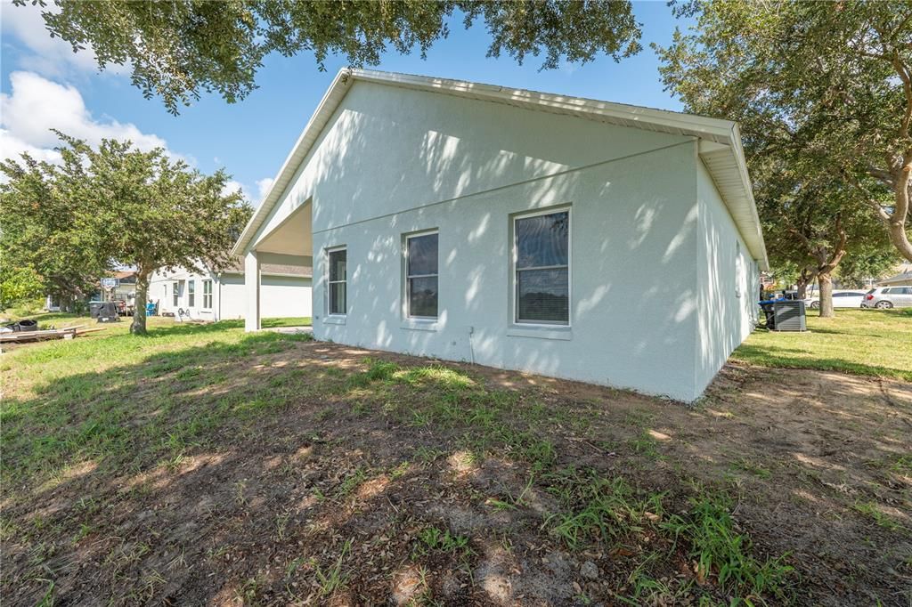 For Sale: $395,000 (3 beds, 2 baths, 1671 Square Feet)