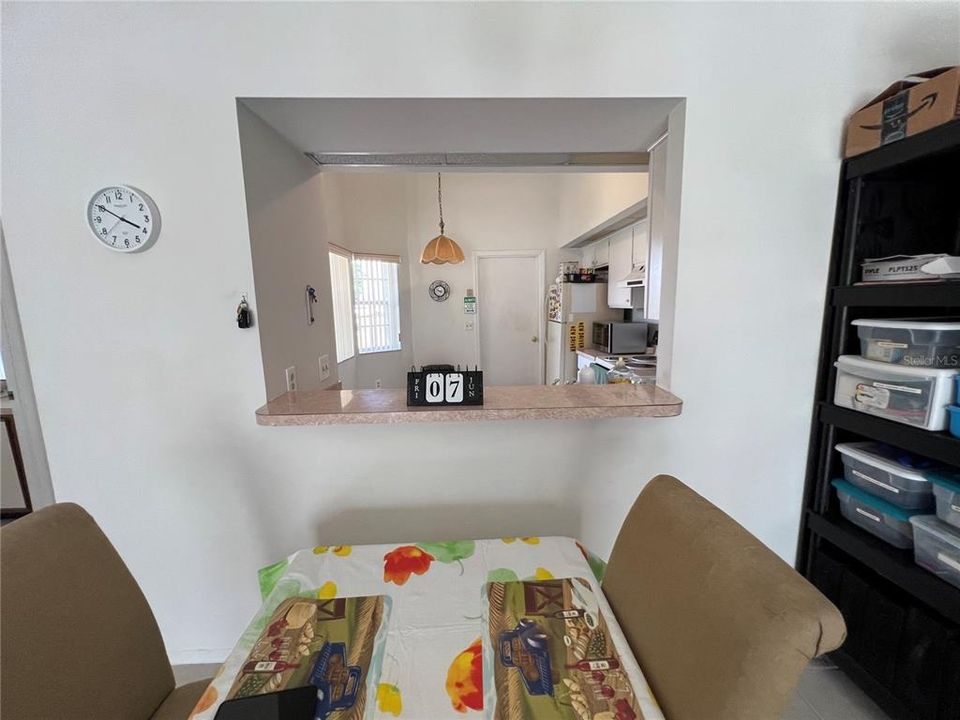 For Sale: $349,000 (2 beds, 2 baths, 1108 Square Feet)