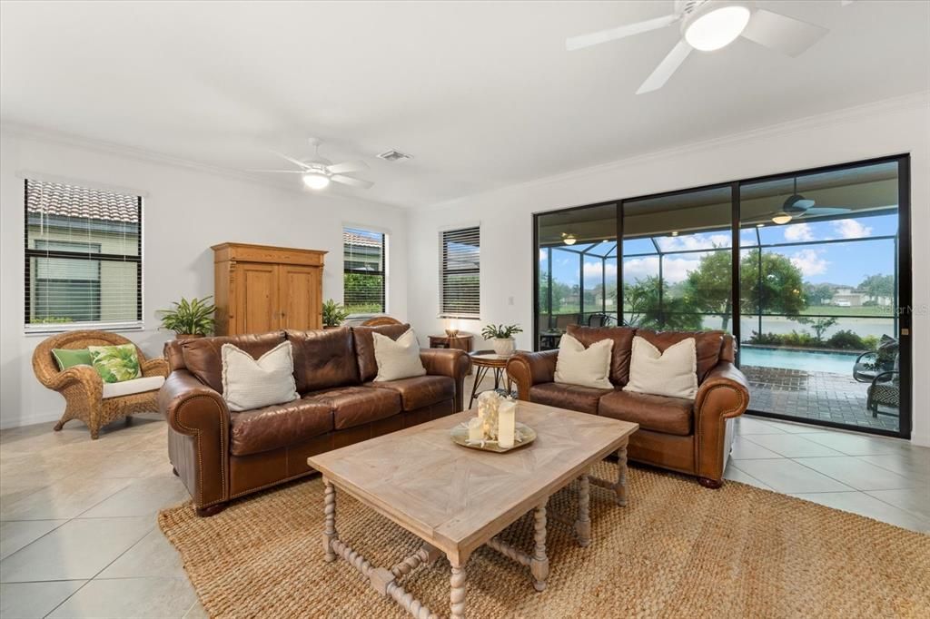 Living Room overlooking the Pool and Lake