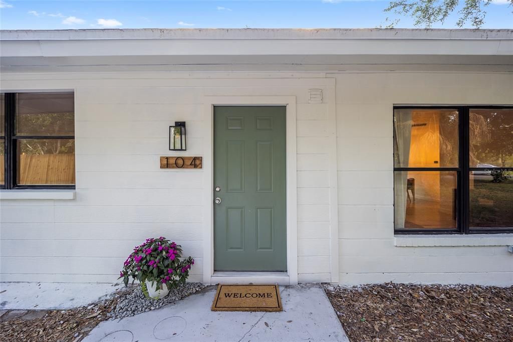 Active With Contract: $249,900 (4 beds, 2 baths, 1298 Square Feet)