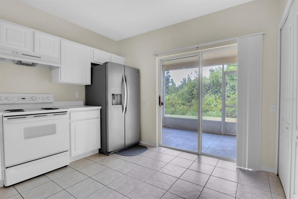 Active With Contract: $1,650 (2 beds, 2 baths, 1184 Square Feet)