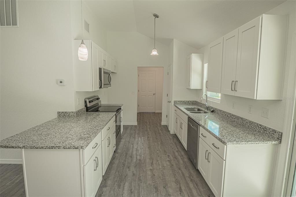 For Sale: $239,000 (3 beds, 2 baths, 1357 Square Feet)