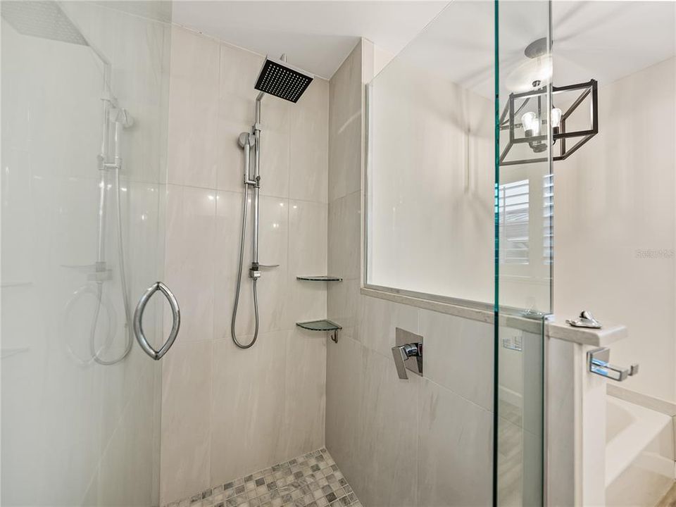 Glass Shower with rain head