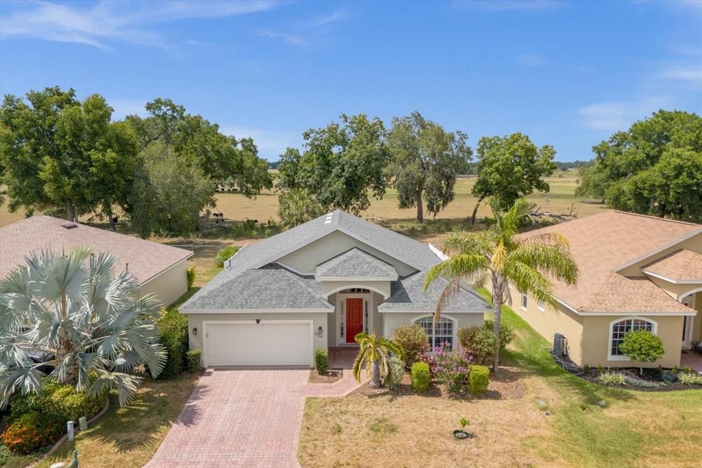 For Sale: $355,000 (3 beds, 2 baths, 1966 Square Feet)