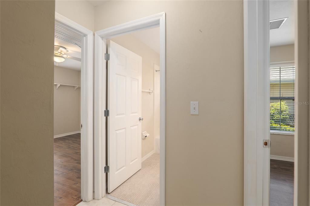 For Sale: $324,900 (3 beds, 2 baths, 1578 Square Feet)