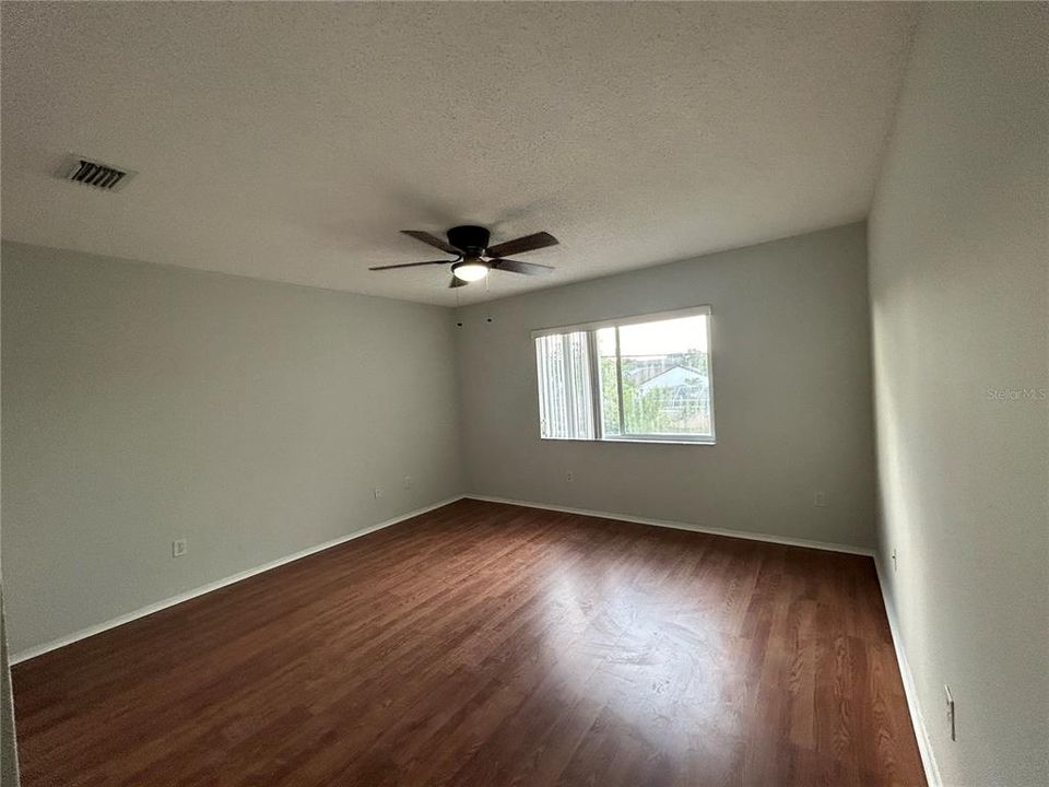 For Rent: $2,100 (2 beds, 2 baths, 1490 Square Feet)