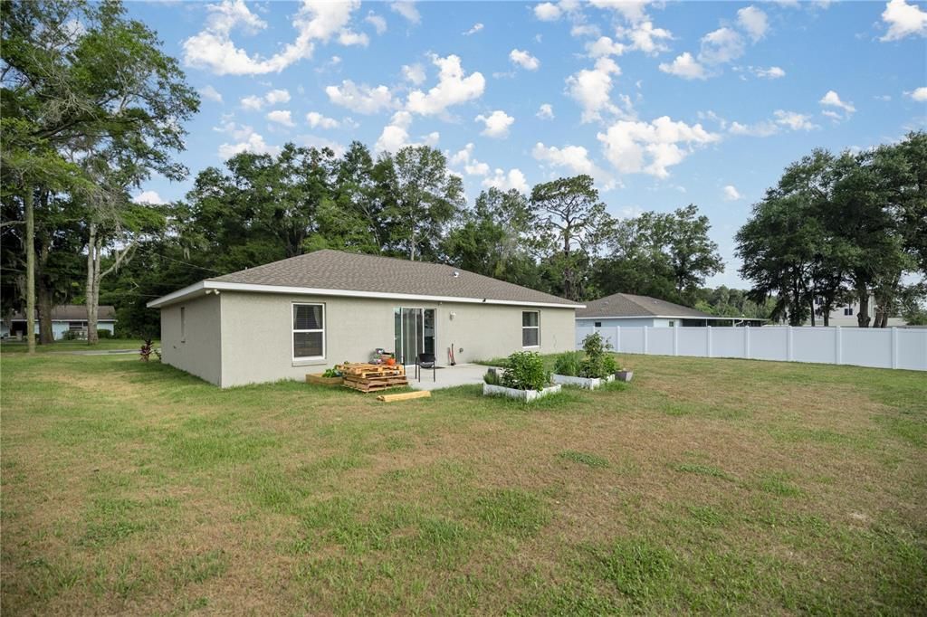 For Sale: $315,000 (3 beds, 2 baths, 1336 Square Feet)