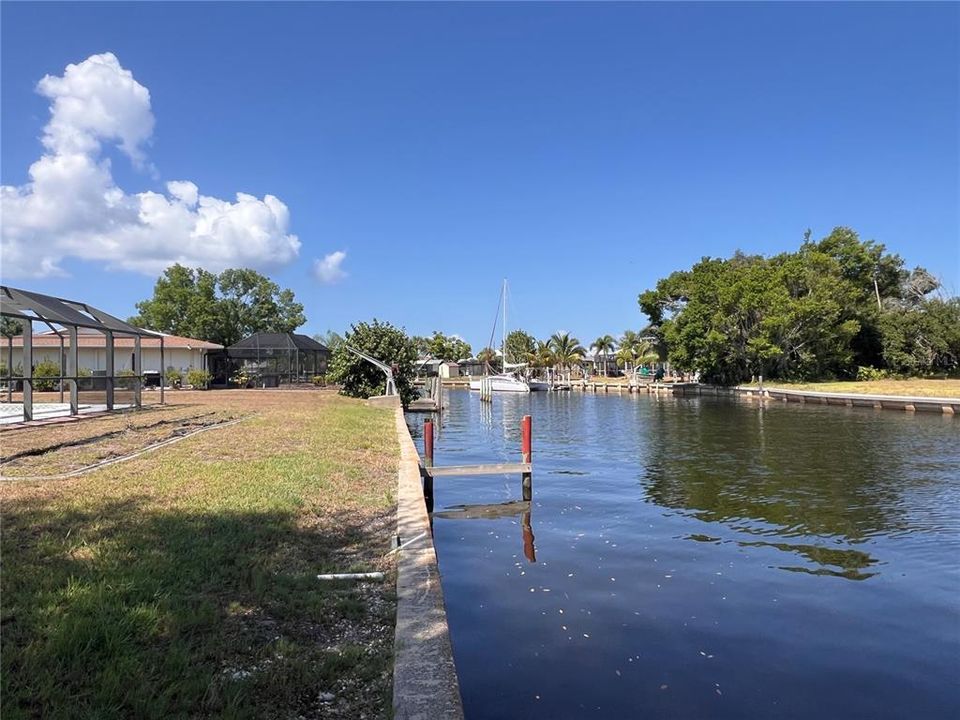 For Sale: $635,000 (3 beds, 2 baths, 2049 Square Feet)