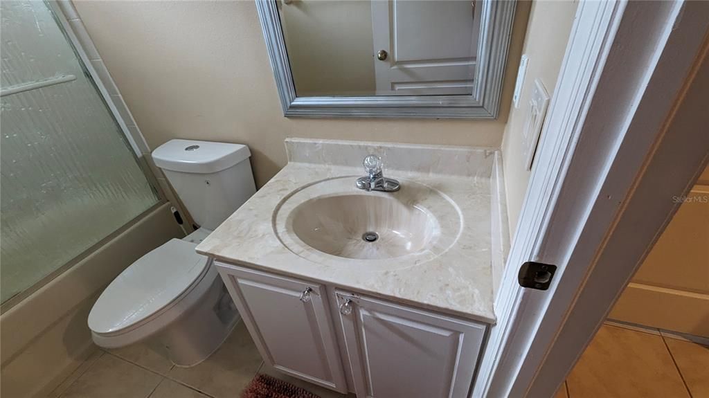 2nd Bathroom