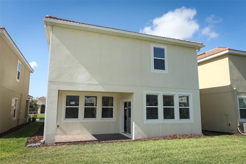 For Sale: $439,900 (4 beds, 2 baths, 2333 Square Feet)